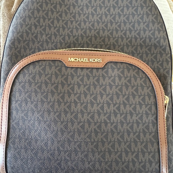 Micheal Kors book bag - Picture 1 of 2